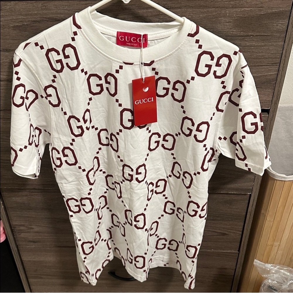 White & red tee